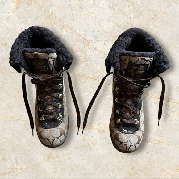 COACH TAILOR SIGNATURE SHORT BOOTS 6.5B - Picture 9 of 12